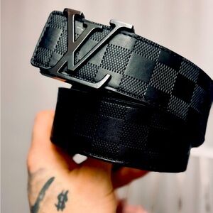 Louis Vuitton - Men’s Belt (Blk/Blk)